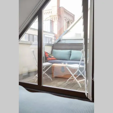 Appartement Charmante, Ruhige Mit Balkon