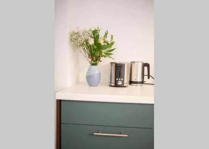 Charmante, Ruhige Mit Balkon Lägenhet Werder (Havel)